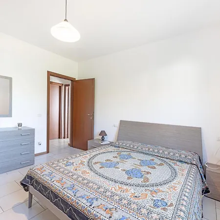 Il Terrazzo Su - Goelba 公寓 Nisporto